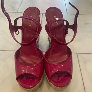 Gucci Hot Pink Patent Leather Wedge Sandals